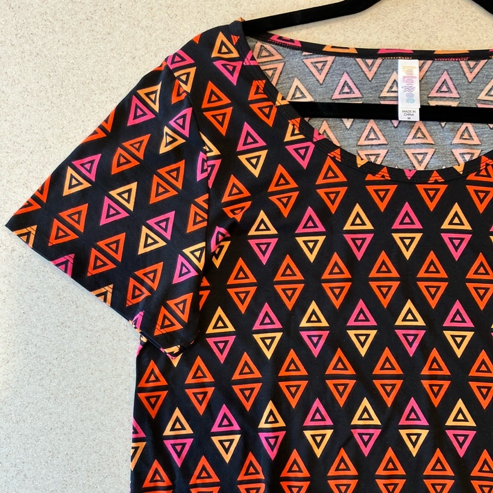 LuLaRoe | Classic T High Low Top